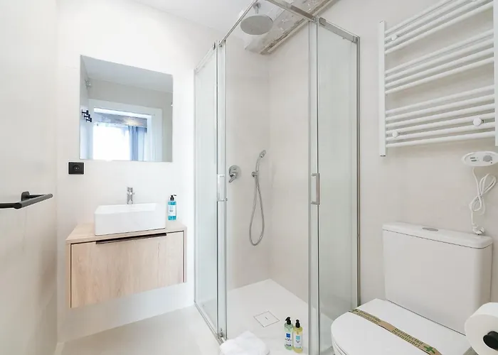 Elegante Y Luminoso En - Apto 6 By Apartmán *