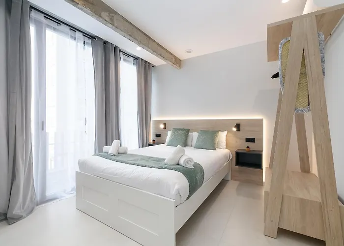 Elegante Y Luminoso En - Apto 6 By Vigo